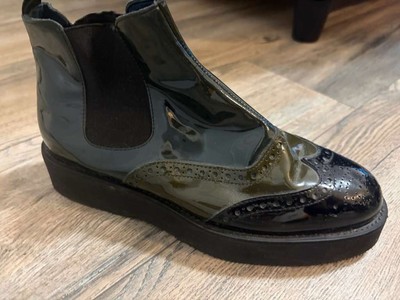 Baldinini Two Tone Patent Brogue Detail Chelsea Boots