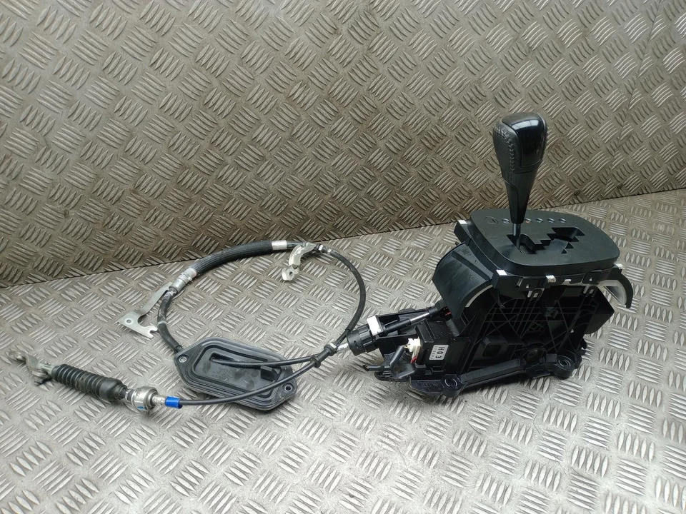 TOYOTA YARIS CÂMBIO SELETOR LIGAÇÃO AUTOMÁTICA 3356052520 MK3 XP130 2011-2019 - Imagem 4 de 4