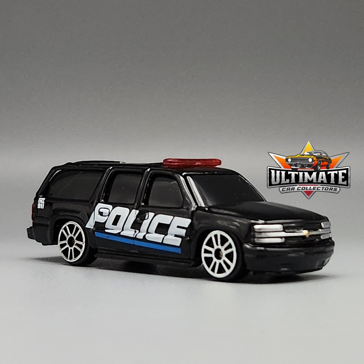 コレクション SUBURBAN 19960214 1990 90 Chevrolet Suburban Collectible 1/64 Scale Diecast