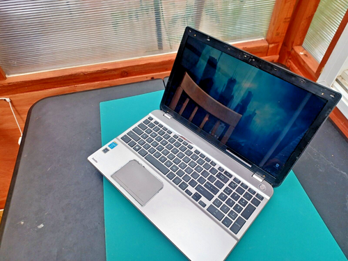 Toshiba satellite p55-a5200, Core i5, 8 GB RAM, 120 GB SSD, Win 11 - Picture 2 of 7