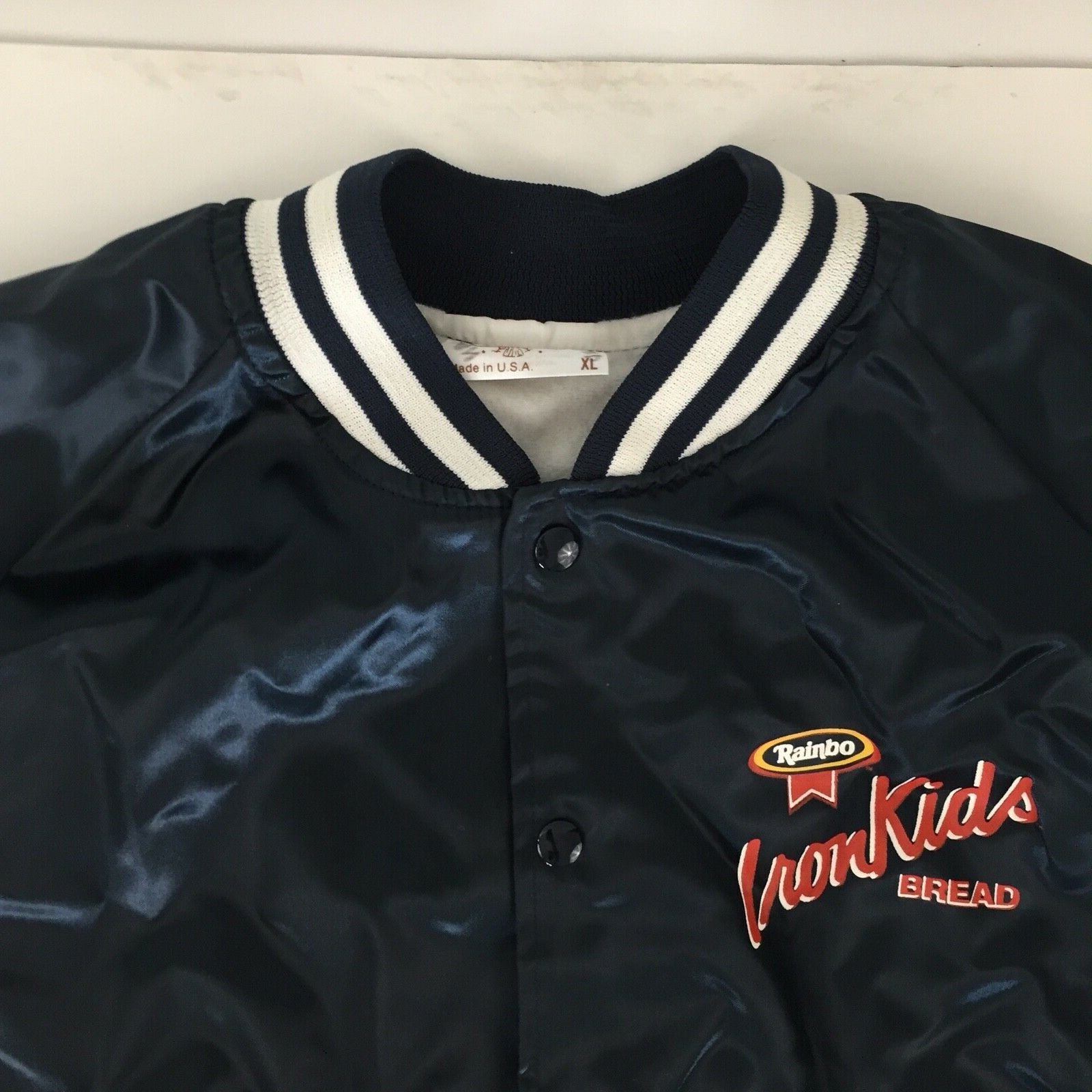 VTG 1990s Rainbo Iron Kids Bread Satin Jacket XXL Au… Gem