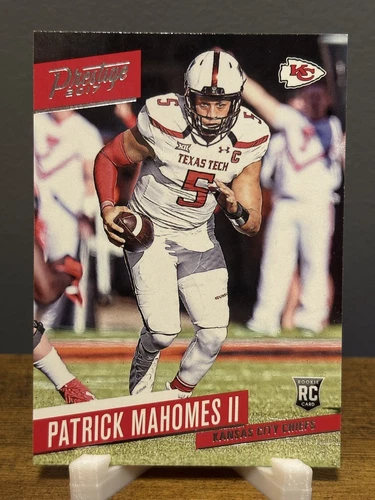 Patrick Mahomes II Rookie Card #232 - 2017 Panini Prestige 
