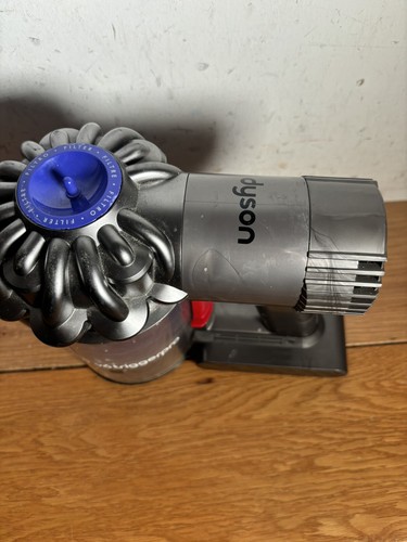Dyson V6 Trigger Pro Cordless Handheld - Picture 6 of 12