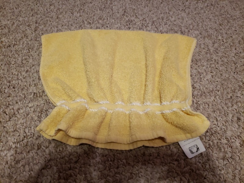Vintage Yellow Cotton Hand Towel Rickrack