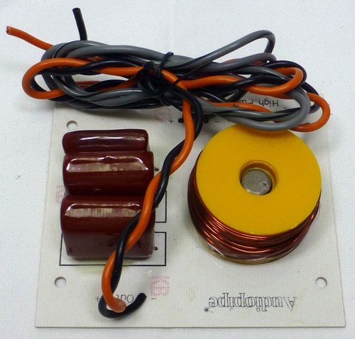 Single - Passive - HI Pass - Crossover - 600 Hz - 8 Ohm - 1000Watts - Picture 5 of 5
