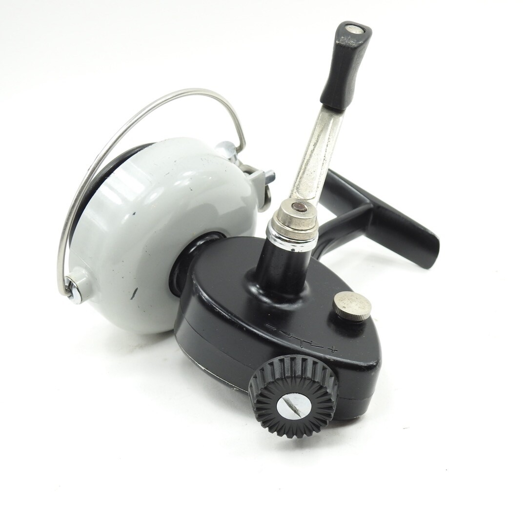Vintage Abu Svangsta 333 Fishing Reel. Made in Sweden. | eBay