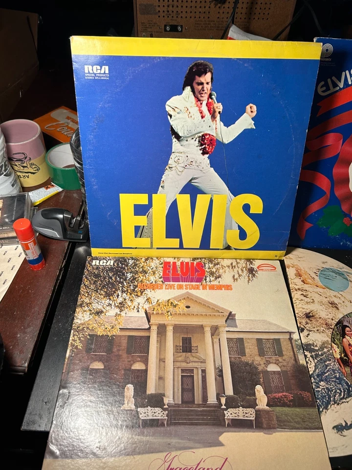 Elvis Presley 6 LP Lot Rock vinyl records Christmas Flaming Star Aloha Live lps - Image 2 of 4