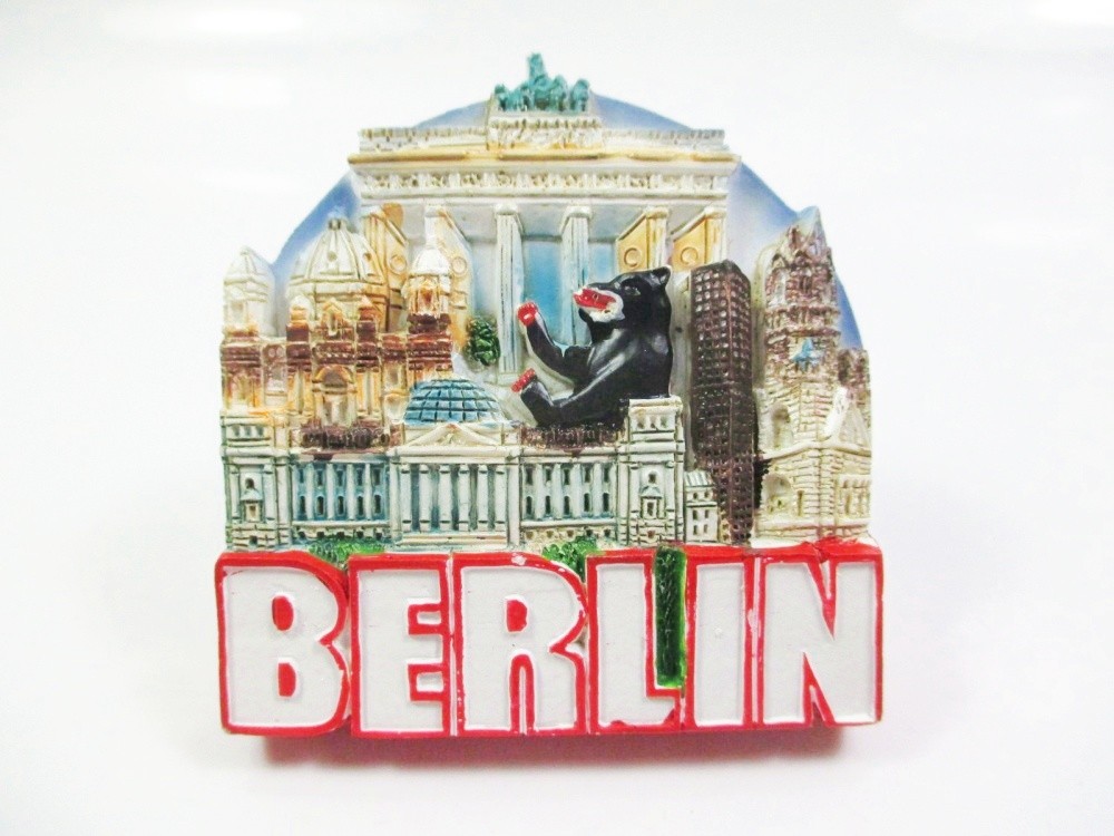 Berlin magnet poly souvenir Germany Cathedral Church Brandenburg Gate Reichstag