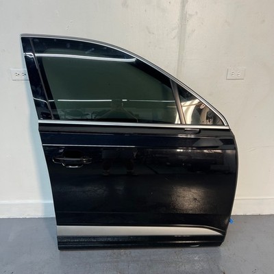 2017-2019 AUDI Q7 RIGHT PASSENGER FRONT DOOR SHELL FRAME SKIN PANEL BLACK OEM