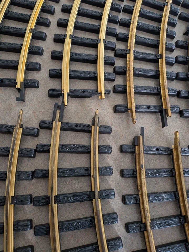 New Bright Holiday Express 10 CURVE TRACKS 380 Train Track REPAIR BROKE Read - Image 2 of 2