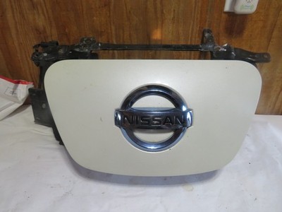 2013-2017 Nissan Leaf  CENTER CHARGING PORT COVER DOOR HOOD LID ASSEMBLY