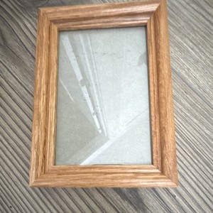 5x7 Wood Photo Frame Brown Wood Grain Matte, Portrait Freestanding Clear Glass