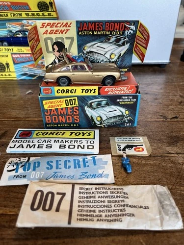Corgi Toys 261 James Bond 007 Aston Martin, Boxed, Original, Vintage, 1960's