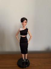 Barbie Signature Looks #3 Asian Petite Pixie Cut