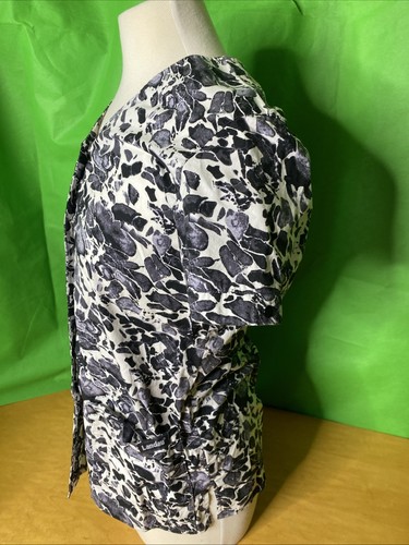 Landau Scrub Top Black And White, Size Small - Picture 2 of 9