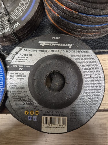 4-1/2" x 1/4" x 7/8" Depressed Metal Grinding Wheel Variety Pack 33 Total - Picture 6 of 7