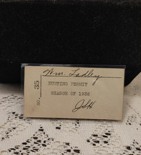 1932 PA Hunting PERMIT No. 35 Not License Paper M.D. Business Card Initialed 1932 PA Hunting PERMIT No. 35 Not License Paper M.D. Business Card Initialed - Image 1