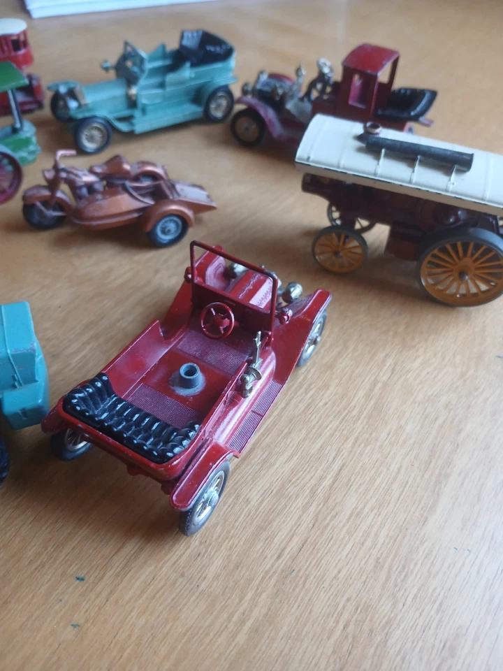 LOT OF 12 VINTAGE LESNEY MATCHBOX DIECAST MODELS OF YESTERYEAR - Image 4 of 4