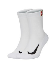 nike socks with l and r