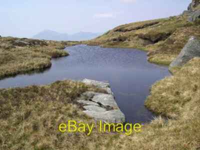 Foto 6x4 Der Lochan Beinn Reithe Ein kleiner Berg Lochan südlich von c2008