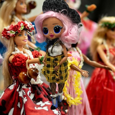 Lol Omg Amazing Surprise Lol Doll Big Box Deals