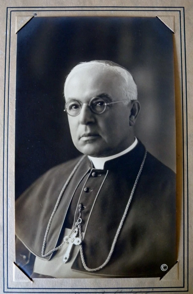 MEDALLA DE BRONCE ANTIGUA ORIGINAL DE EXORCISMO DE MONJES CATÓLICOS FUNDIDO VATICANO SAN BENDICTO Foto 2 de 4