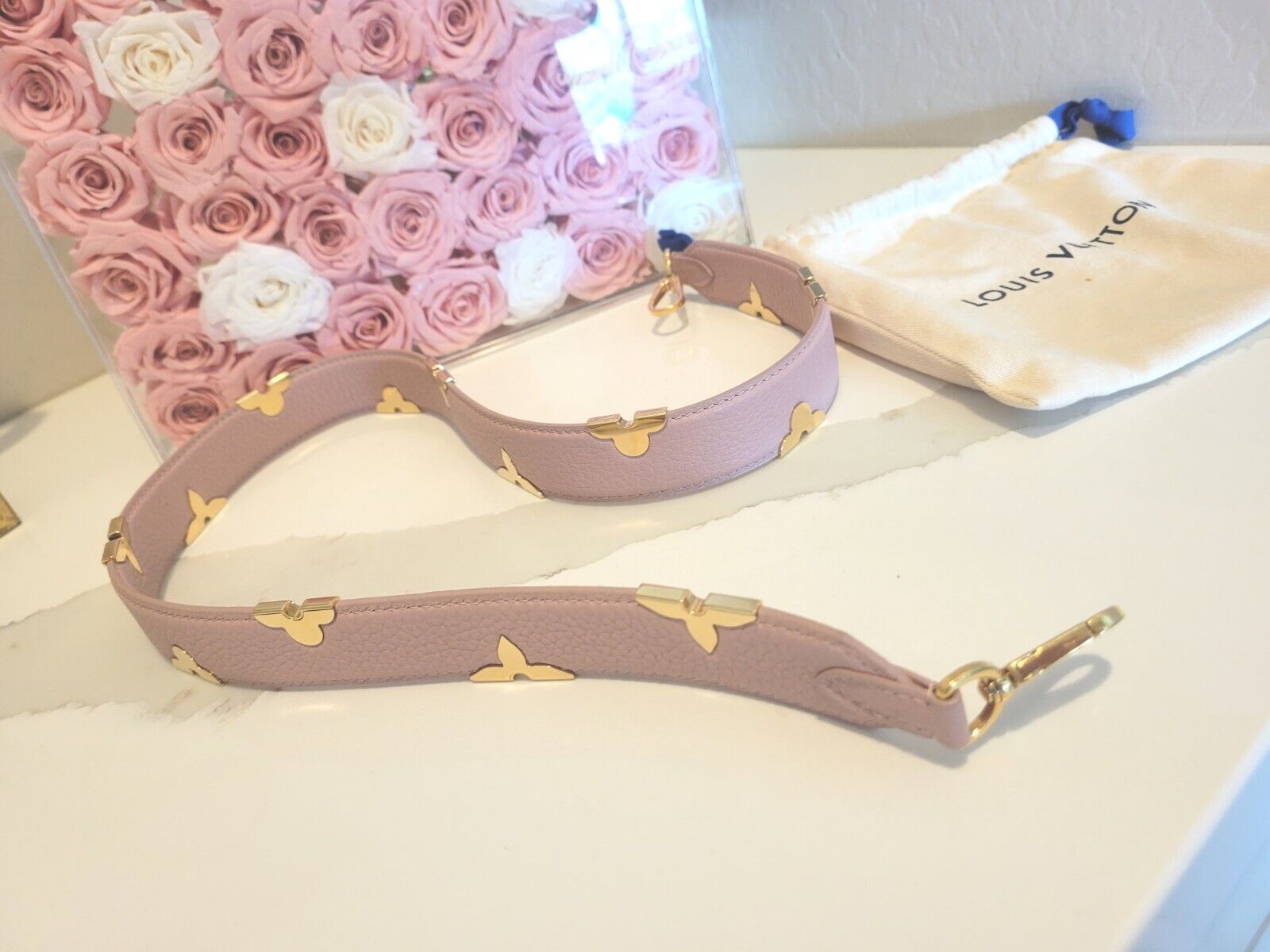 SO RARE! Louis Vuitton Pink Leather Iris Bandouli… - image 10