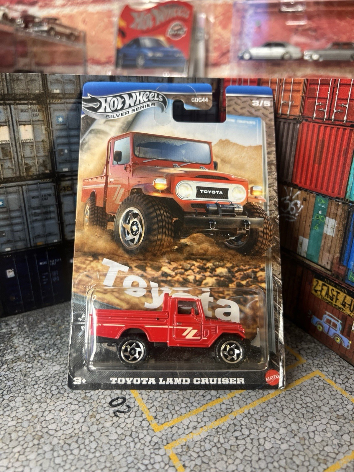 Hot Wheels Silver Series 2025 HW Toyota Trucks 3/5 Red Toyota Land Cruiser