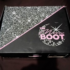 The Moon Boot Roller Skates -  Green Suede Me...