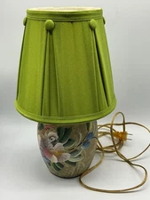 VTG lamp hand painted folk art stoneware pot w green shade electric cord works