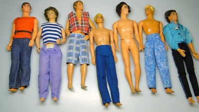 7 Vintage 70s 80s 90s+ Ken Dolls Live Action Groovy Skater Male Barbie Lot