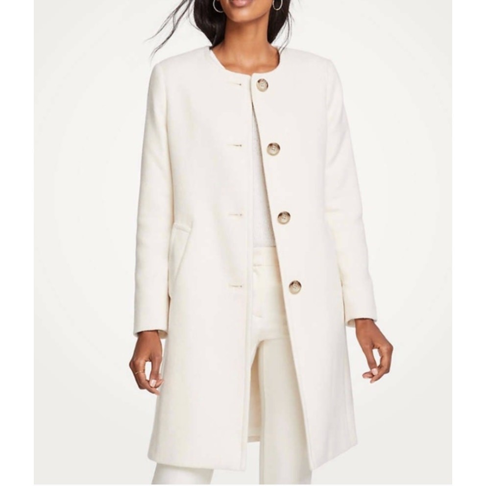 Women's Ann Taylor Wool Blend Jewel Neck Ivory Coat Knee Length sz L Minimalist