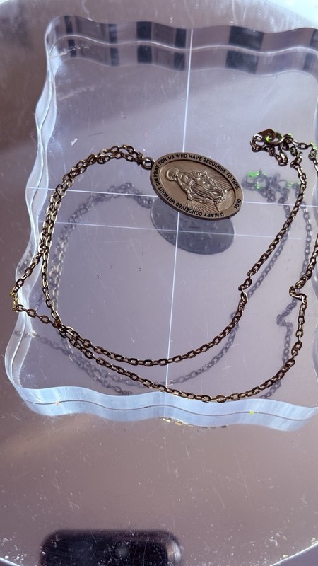 Vintage Gold Tone Miraculous Medal Necklace Pendant "O Mary... Pray For Us" 1830