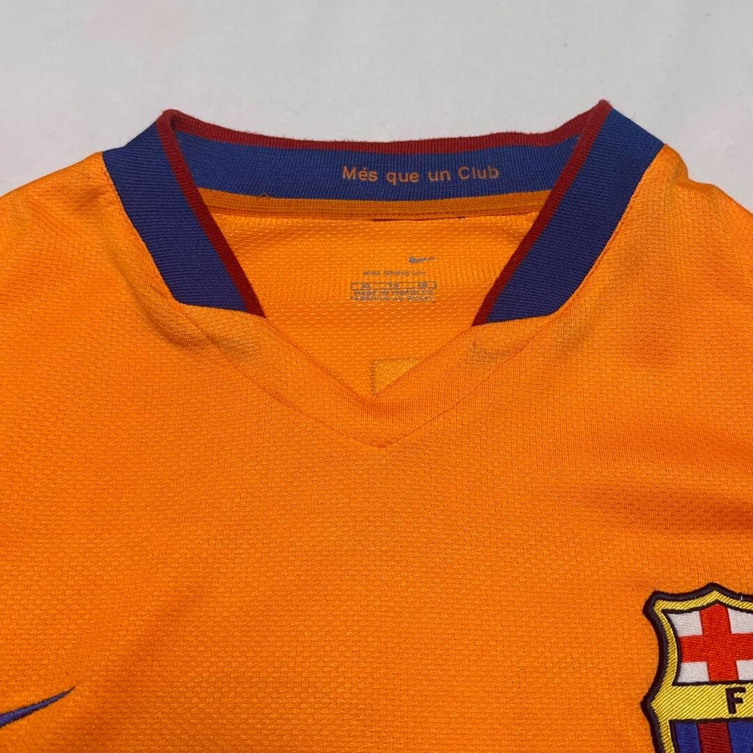 Nike Barcelona Messi #19 05/06 UCL Soccer Long Sleeve Shirt Nike Barcelona Messi #19 05/06 UCL Soccer Long Sleeve Shirt