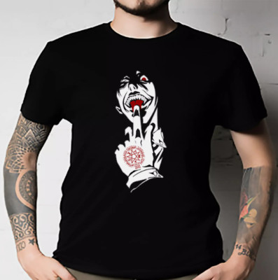 Ultimate Vampire T-Shirt Anime Lovers Hellsing Alucard Face Hell Sing Gift Shirt