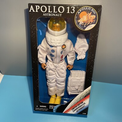 1995 APOLLO 13 MOVIE- 12 ASTRONAUT  ACTION FIGURE KENNER #27508 RON HOWARD