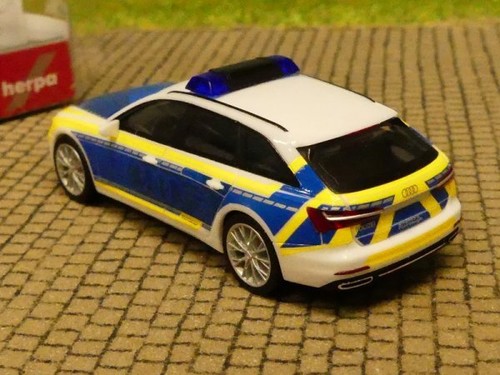 1/87 Herpa Audi A6 Avant Polizei / Audi Vorführfahrzeug 096058 - Bild 2 von 2