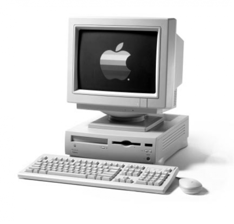 APPLE MCINTOSH PERFORMA 630 completo di Accessori & Programmi