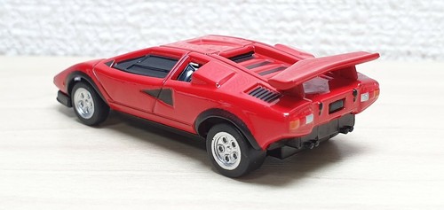 UCC Kyosho 1/72 LAMBORGHINI COUNTACH LP500S RED diecast car model - Picture 3 of 4