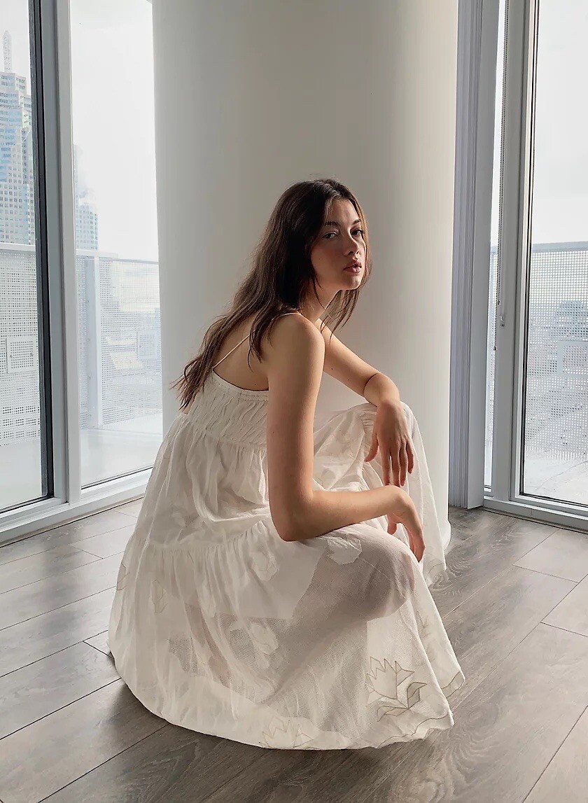 Aritzia Wilfred Vagabond White Ivory Sleeveless Mini Dress Size