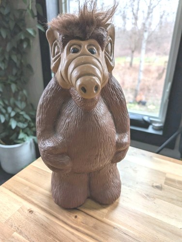 Vintage 1980s ALF Full Body TV Character Coin Bank Approx 14 Inches Tall Ceramic