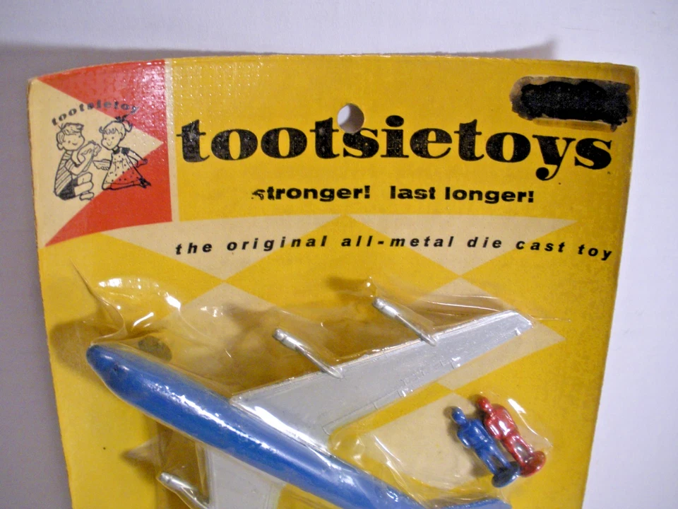 Juguete Tootsie de colección de metal fundido a presión avión aeropuerto juego personas tranvía cardado Foto 2 de 4