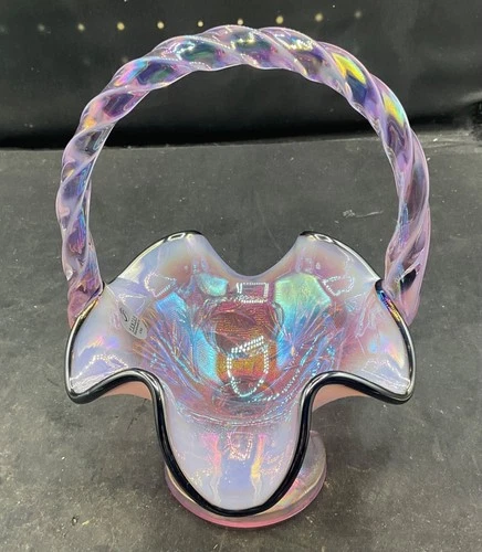 GORGEOUS FENTON PINK ART GLASS BASKET WITH EBONY EDGE TREATMENT