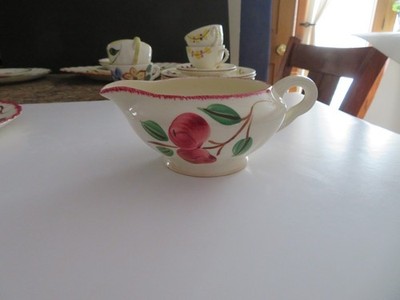 BLUE RIDGE ''CRAB APPLE'' GRAVY BOAT