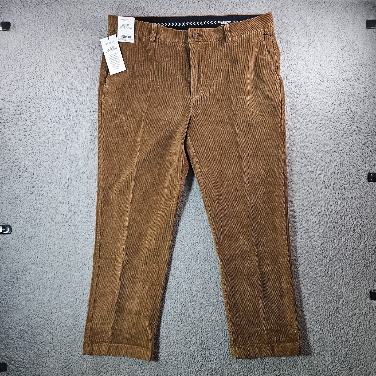 NEW Roundtree & Yorke Corduroy Pants Men 40 x 30 Flat Front Stretch Classic Tan