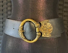 Celtic TORQUE BUCKLE BLACK LEATHER BELT Small 31-35" Wide Torc Medieval Viking