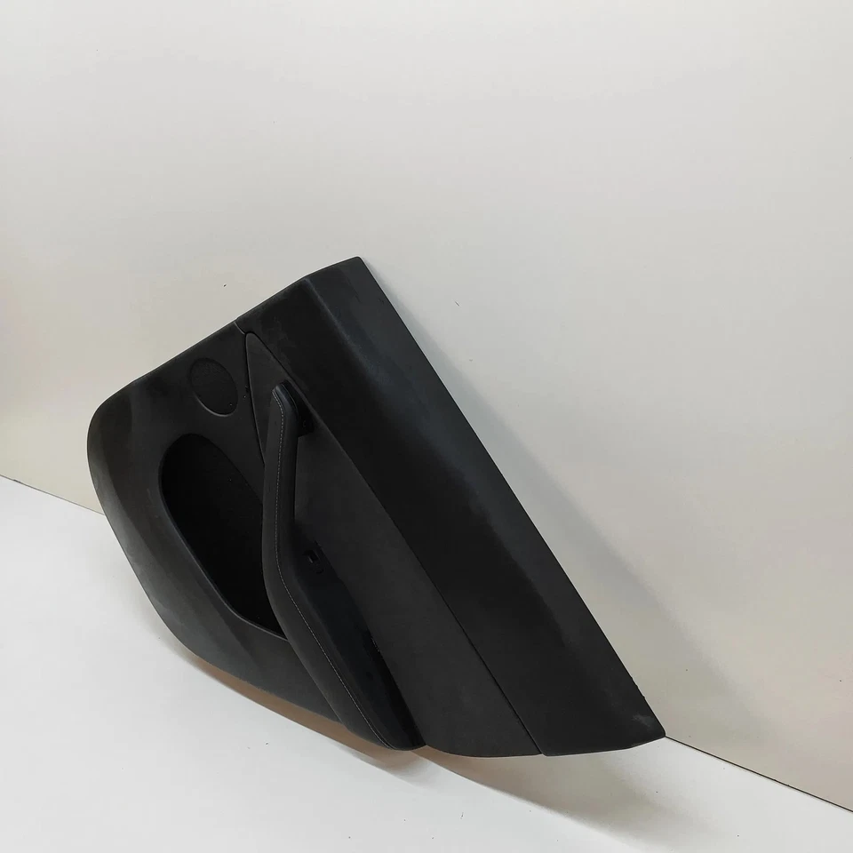 TESLA MODEL Y Türverkleidung hinten rechts 1697297-01-D Elektrizität 2021 305606 - Bild 2 von 4