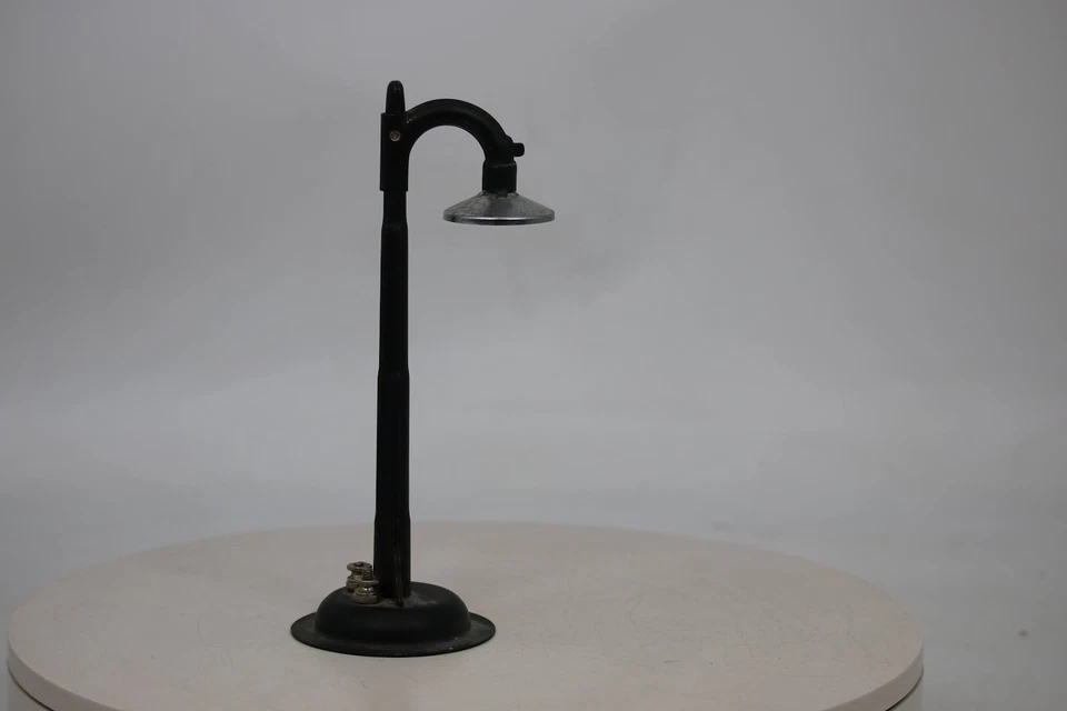 Vintage Marx O Scale Main Street Lamp Post 1950s Tested Working Accessory - Image 2 of 4