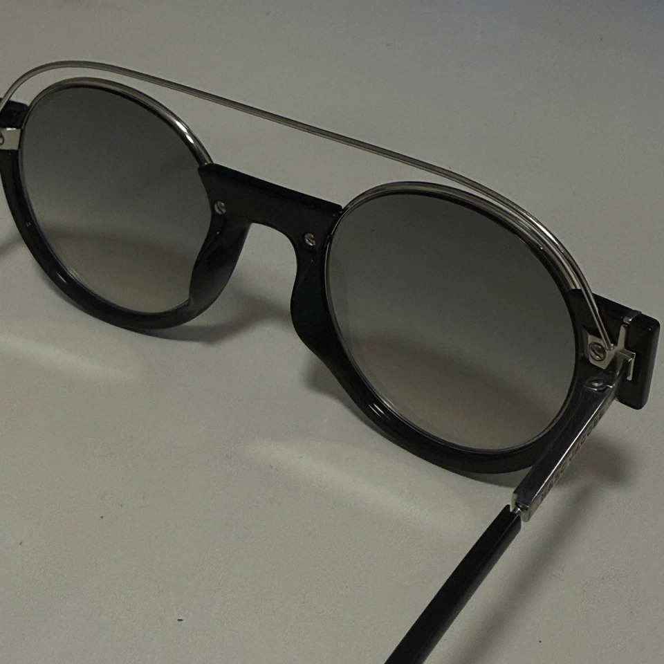 Marc Jacobs réf.2/S U4Z/FQ | Noir & Argent. - Photo 2/4