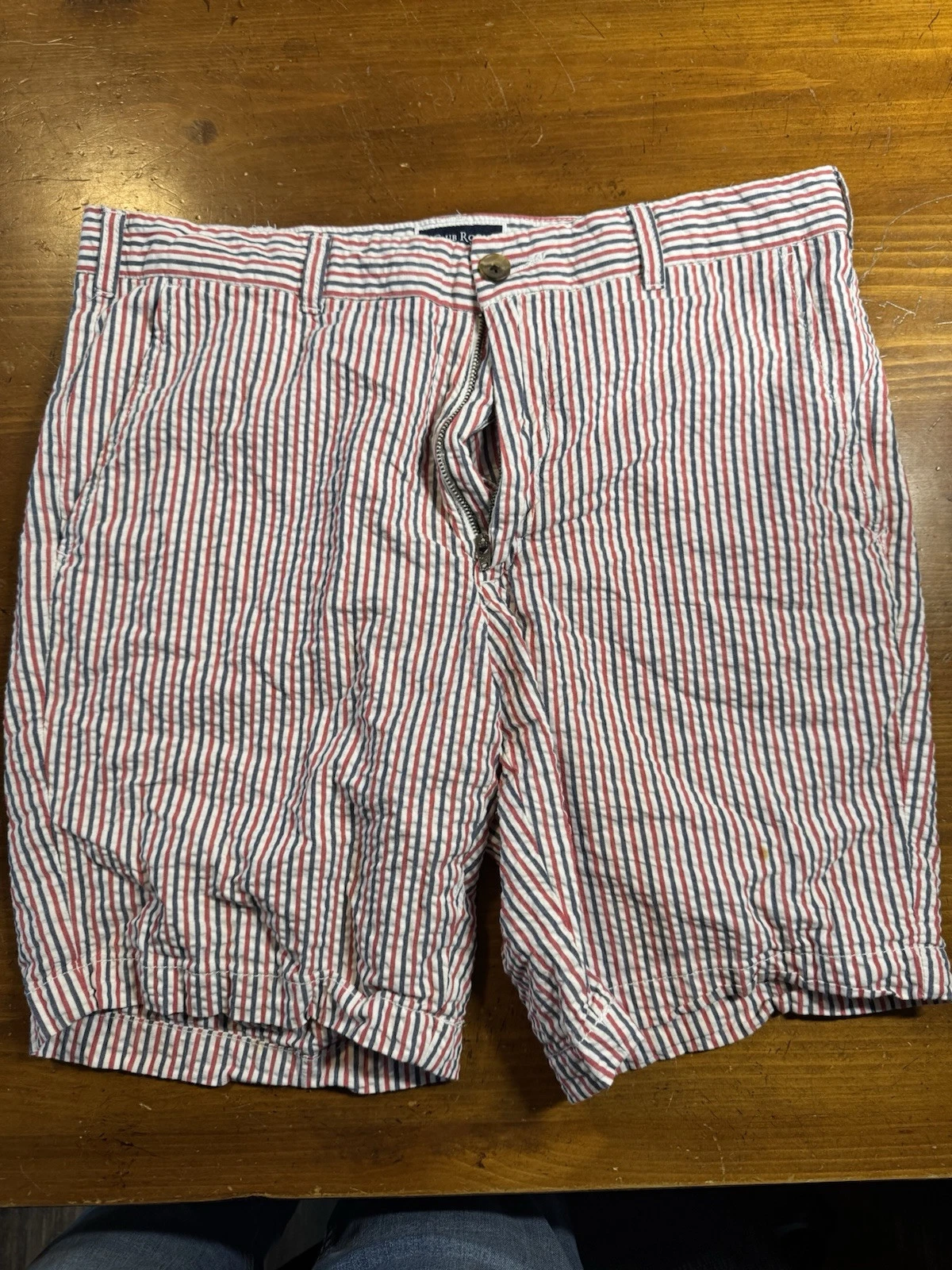 Club Room USA Red White & Blue Seersucker Striped Casual Shorts Size 33
